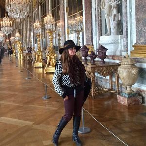 Meet your Posher, Sasha